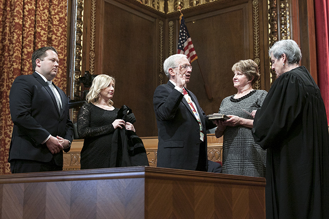 Image of Ohio Supreme Court Justice Patrick F. Fischer, Fischer's wife, Jane, their daughter and son-in-law, and Ohio Supreme Court Chief Justice Maureen O'Connor Image of Ohio Supreme Court Justice Patrick F. Fischer, Fischer's wife, Jane, their daughter and son-in-law, and Ohio Supreme Court Chief Justice Maureen O'Connor
