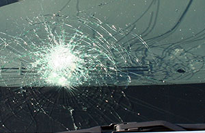 Image of a damaged windshield