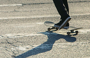 Image of someone riding a skateboard (Thinkstock)