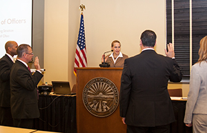 Ohio Supreme Court Justice Evelyn Lundberg Stratton administers the oath of office to the new officers of the Ohio Association for Court Administrators. Ohio Supreme Court Justice Evelyn Lundberg Stratton administers the oath of office to the new officers of the Ohio Association for Court Administrators.